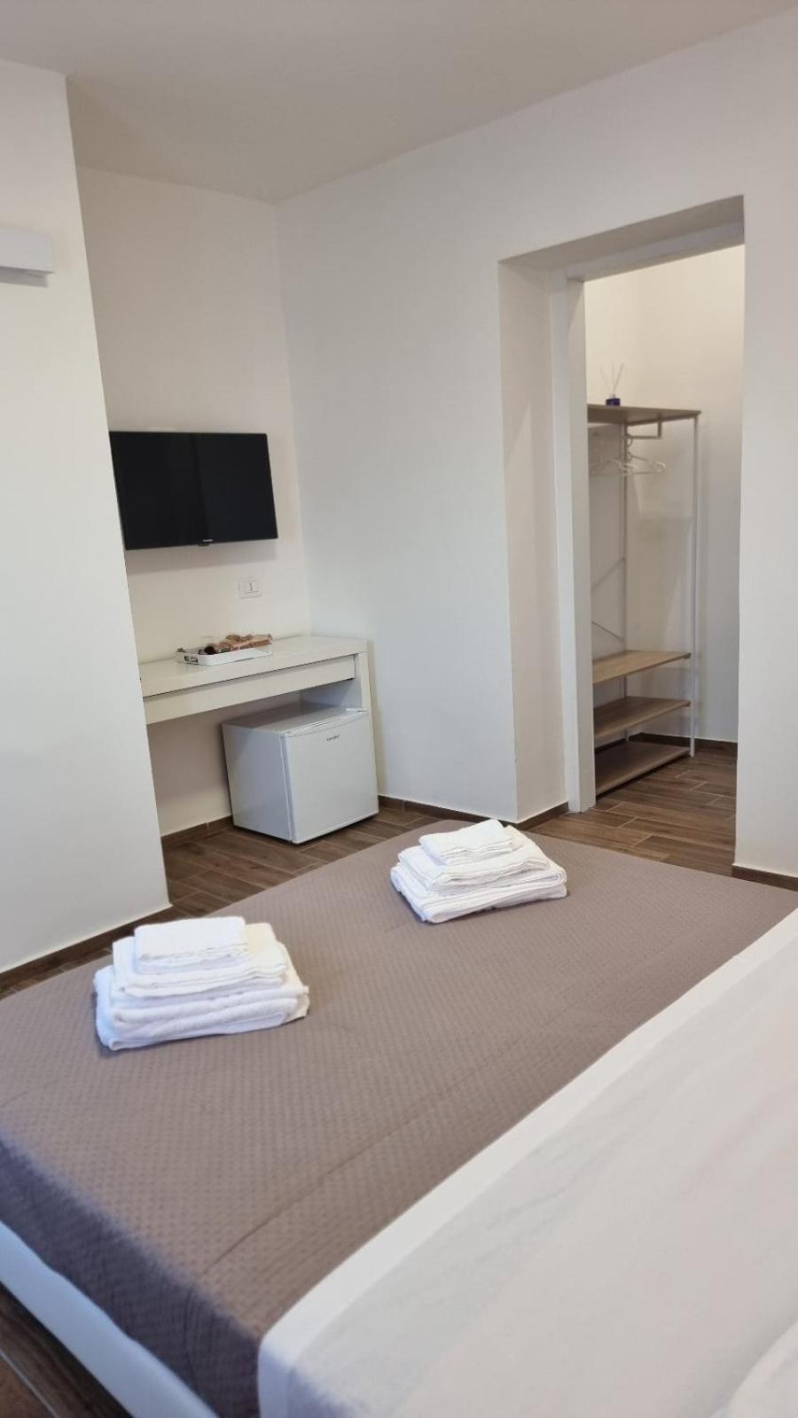 Bed and breakfast Fly Napoli Extérieur photo
