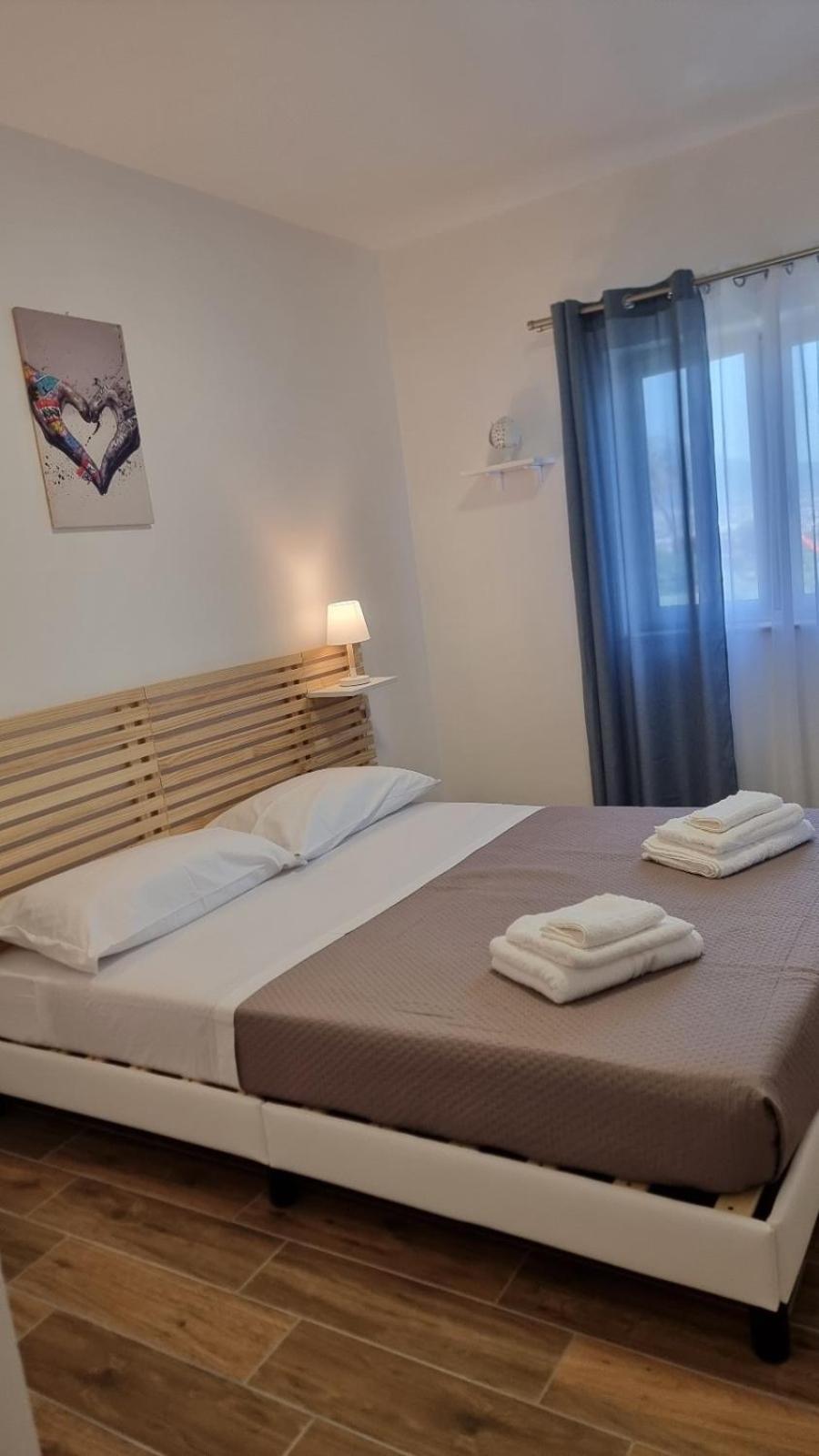 Bed and breakfast Fly Napoli Extérieur photo